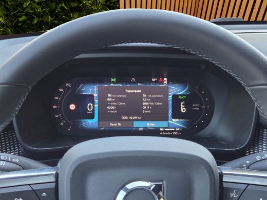 Volvo  XC40 Recharge Core | Stuur/stoelverwarming | Camera | Keyless | CarPlay ActivLease financial lease