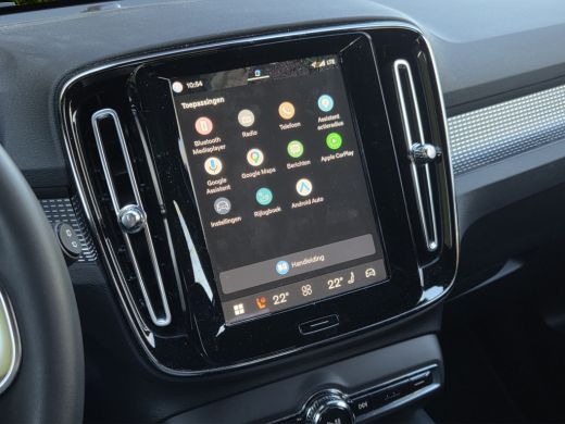 Volvo  XC40 Recharge Core | Stuur/stoelverwarming | Camera | Keyless | CarPlay ActivLease financial lease