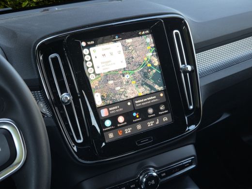 Volvo  XC40 Recharge Core | Stuur/stoelverwarming | Camera | Keyless | CarPlay ActivLease financial lease