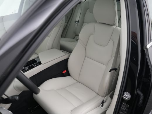 Volvo  XC60 T6 AWD Ultimate Bright | Luchtvering | Harman/Kardon | 360&deg; Camera | Panoramadak | Adaptive cruis... ActivLease financial lease