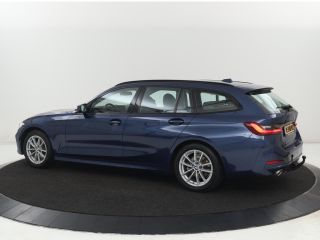 BMW 3 Serie 318i | Leder | Adaptive cruise | Stoelverwarming | Memory | Live Cockpit | Sportstoelen | Carplay...
