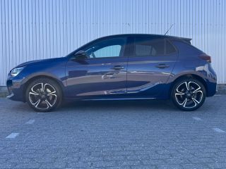 Opel Corsa 1.2 GS Line | Stoel + Stuurverwarming | Camera | Cruise Control | Navigatie | Apple Carplay / And...