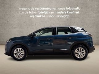Peugeot 3008 1.2 PureTech Sport (APPLE CARPLAY, GROOT NAVI, 360 CAMERA, KEYLESS, SPORTSTOELEN, LANE ASSIST, CR...