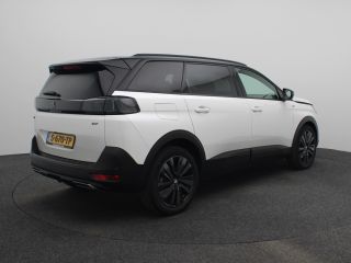 Peugeot 5008 1.6 PureTech GT Pack Business | Achteruitrijcamera | Dodehoekdetectie | Climate Control | Apple C...