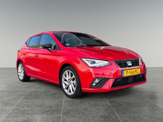 Seat Ibiza 1.0 95pk EcoTSI FR Parkeersensoren voor en achter | Parkeersensoren voor en achter | Beats Pack