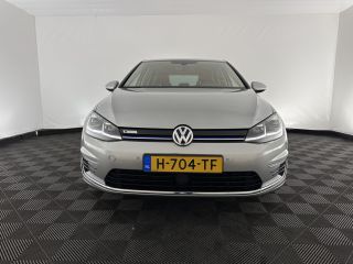 Volkswagen e-Golf E-DITION (INCL-BTW) *HEATPUMP | LEATHER | ADAPTIVE-CRUISE | FULL-LED | DYNAUDIO | DIGI-COCKPIT | ...