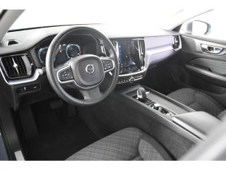 Volvo  V60 2.0 B3 Momentum *1ste Eigenaar*Navigatie*Panoramadak*Trekhaak*