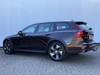 Volvo  V60 Cross Country 2.0 D4 AWD Intro Edition Elek.Trekhaak Leder 360-Cam Stoel/Stuurverw Orig.NL Voll.O...