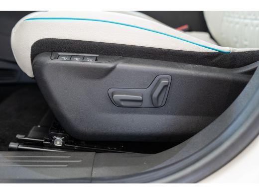 Fiat 600 1.2 Hybrid La Prima | 8 Jaar Garantie | Camera | Navigatie | Stoelverwarming | Elektrische Achter... ActivLease financial lease