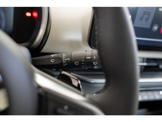 Fiat 600 1.2 Hybrid La Prima | 8 Jaar Garantie | Camera | Navigatie | Stoelverwarming | Elektrische Achter... ActivLease financial lease