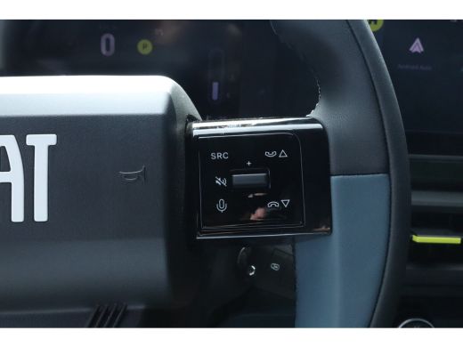 Fiat Grande Panda Icon | 10,25" touchscreen radio met Bluetooth, DAB & USB | Airconditioning handmatig | Cruise Con... ActivLease financial lease