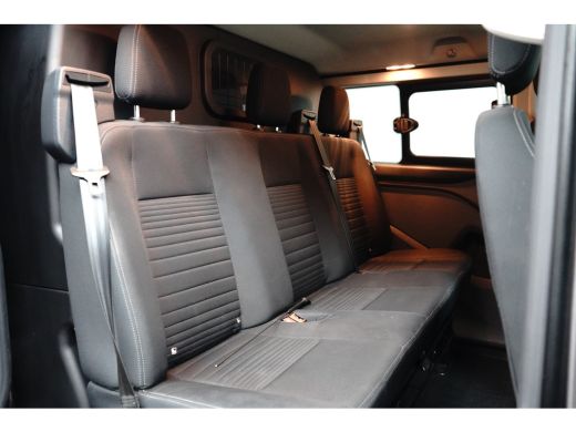 Ford Transit Custom 300 2.0 TDCI L2H1 Limited DC Automaat | Adaptive Cruise | BLIS | Camera | Winterpakket ActivLease financial lease