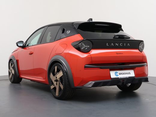 Lancia Ypsilon HF Automaat ActivLease financial lease