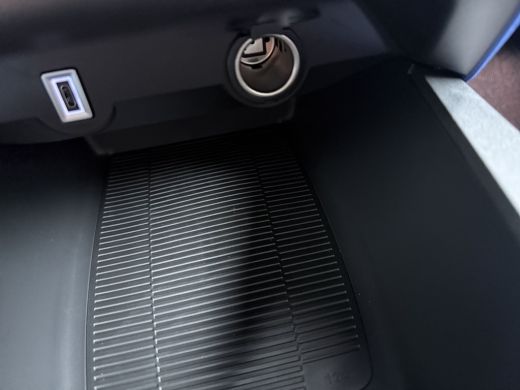 Lancia Ypsilon HF Automaat ActivLease financial lease