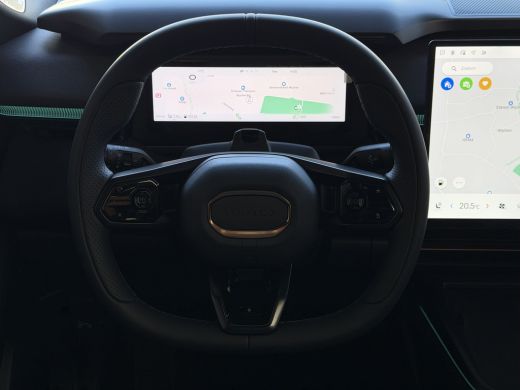 Lynk & Co 08 Lynk & Co 08 MORE PHEV PANO MATRIX LED HARMAN KARDON 360&deg;CAM | PHEV ActivLease financial lease