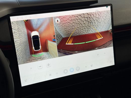 Lynk & Co 08 Lynk & Co 08 MORE PHEV PANO MATRIX LED HARMAN KARDON 360&deg;CAM | PHEV ActivLease financial lease