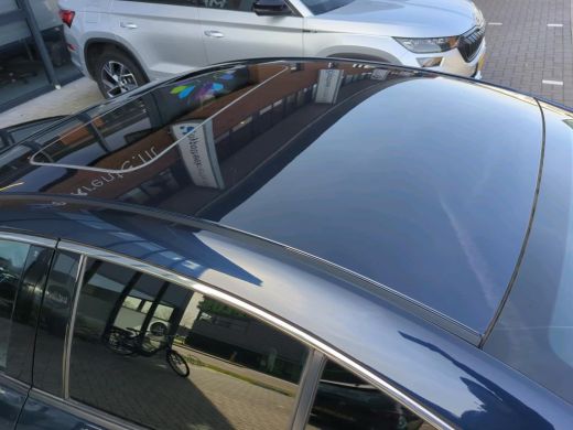 Mazda 3 2.0 e-SkyActiv-X M Hybrid 186 Luxury NL-AUTO | LEDER | NAVI | CAMERA ActivLease financial lease