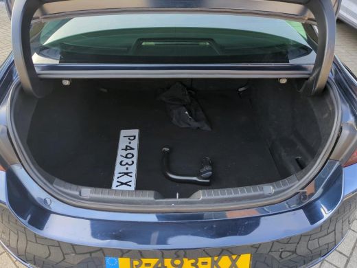 Mazda 3 2.0 e-SkyActiv-X M Hybrid 186 Luxury NL-AUTO | LEDER | NAVI | CAMERA ActivLease financial lease