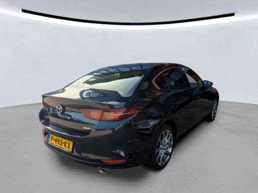 Mazda 3 2.0 e-SkyActiv-X M Hybrid 186 Luxury NL-AUTO | LEDER | NAVI | CAMERA ActivLease financial lease