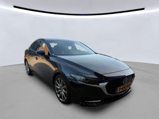 Mazda 3 2.0 e-SkyActiv-X M Hybrid 186 Luxury NL-AUTO | LEDER | NAVI | CAMERA ActivLease financial lease
