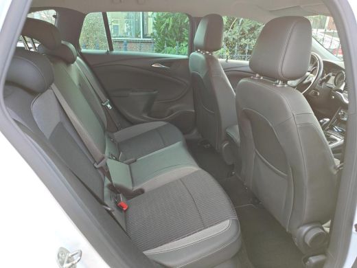 Opel Astra Sports Tourer 1.2 Design & Tech NL-AUTO | TREKHAAK | CAMERA | NAVI ActivLease financial lease