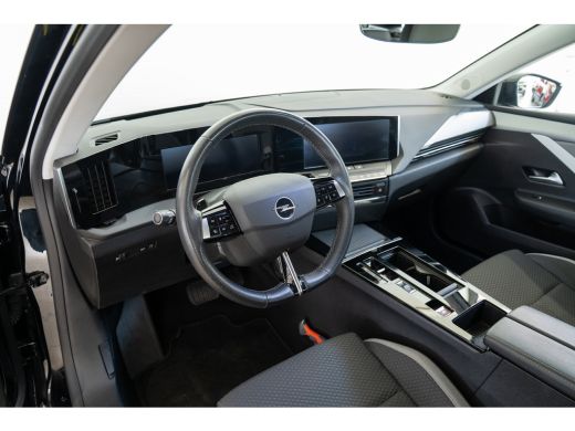 Opel Astra Sports Tourer 1.6 Turbo 180PK Plug-In Hybrid | Adaptive Cruise | Climate Controle | Apple Carplay... ActivLease financial lease