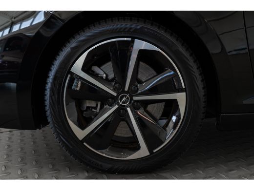 Opel Astra Sports Tourer 1.6 Turbo 180PK Plug-In Hybrid | Adaptive Cruise | Climate Controle | Apple Carplay... ActivLease financial lease