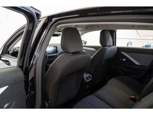 Opel Astra Sports Tourer 1.6 Turbo 180PK Plug-In Hybrid | Adaptive Cruise | Climate Controle | Apple Carplay... ActivLease financial lease