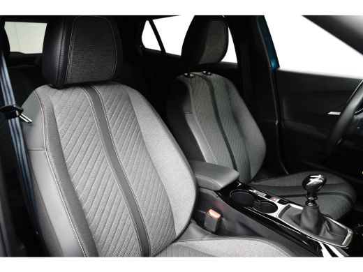 Peugeot 2008 1.2 PureTech 100 Allure | Airco (automatisch) | Apple Carplay/Android Auto|telefoonintegratie pre... ActivLease financial lease