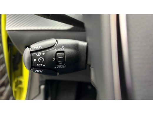 Peugeot 208 Business | Elektrische parkeerrem | Extra getinte achterste zijruiten en achterruit | Extra getin... ActivLease financial lease
