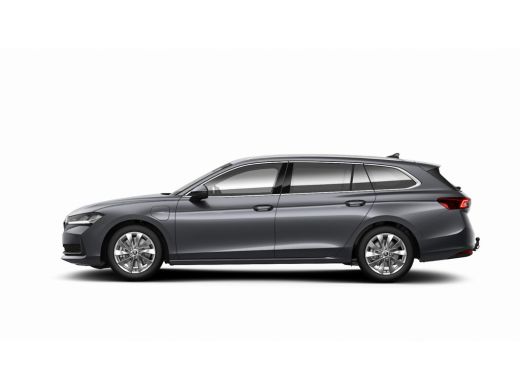 Skoda Superb Combi Business Edition | Achteruitrijcamera | Climatronic, elektronische airconditioning met 3 kl... ActivLease financial lease