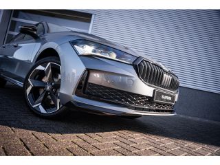 Skoda Superb Combi Sportline Business | Achteruitrijcamera | Climatronic, elektronische airconditioning met 3 ...