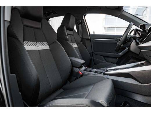 Audi A3 Sportback 30 TFSI S edition 116PK | Camera achter | Stand Kachel | Stoelverw. voor | Apple Carpla... ActivLease financial lease