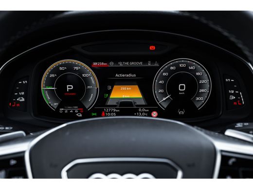 Audi A6 Avant 55 TFSI e quattro S edition Competition 367PK | Trekhaak | Panorama Dak | B&O Audio | 360 C... ActivLease financial lease
