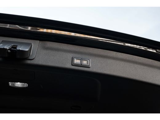 Audi A6 Avant 55 TFSI e quattro S edition Competition 367PK | Trekhaak | Panorama Dak | B&O Audio | 360 C... ActivLease financial lease