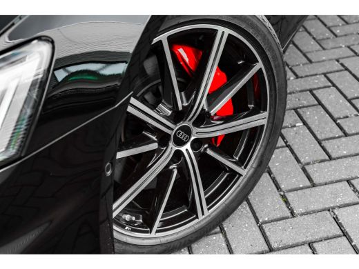 Audi A6 Avant 55 TFSI e quattro S edition Competition 367PK | Trekhaak | Panorama Dak | B&O Audio | 360 C... ActivLease financial lease
