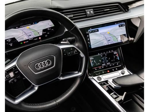 Audi e-tron 55 Quattro S-LINE 95 kWh (300kW/408pk) ** S-LINE, LEDER, ACC, HuD, PANORAMA, 20-inch LMV, ** 1e E... ActivLease financial lease