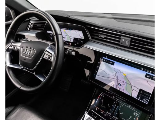Audi e-tron 55 Quattro S-LINE 95 kWh (300kW/408pk) ** S-LINE, LEDER, ACC, HuD, PANORAMA, 20-inch LMV, ** 1e E... ActivLease financial lease