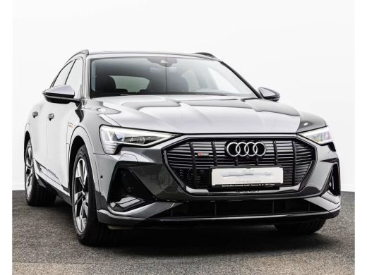 Audi e-tron 55 Quattro S-LINE 95 kWh (300kW/408pk) ** S-LINE, LEDER, ACC, HuD, PANORAMA, 20-inch LMV, ** 1e E... ActivLease financial lease