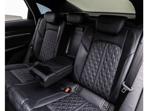 Audi e-tron 55 Quattro S-LINE 95 kWh (300kW/408pk) ** S-SPORTST, DIAMANT LEDER, B&O, PANORAMA, 21-inch LMV, *... ActivLease financial lease
