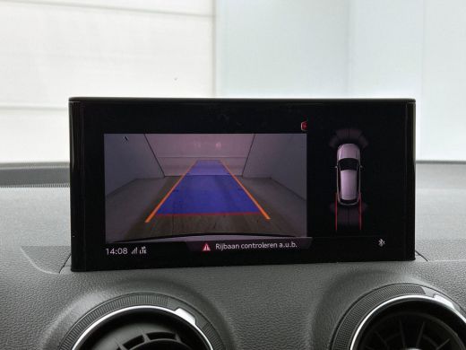 Audi Q2 35 TFSI Advanced edition VIRTUAL | NAVI & CARPLAY | EL-ACHTERKLEP | AD-CRUISE ActivLease financial lease