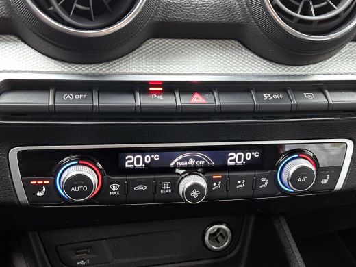 Audi Q2 35 TFSI Advanced edition VIRTUAL | NAVI & CARPLAY | EL-ACHTERKLEP | AD-CRUISE ActivLease financial lease
