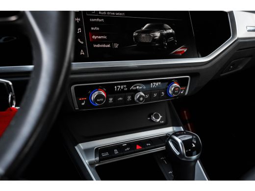 Audi Q3 45 TFSI e Advanced Edition 245 PK | Voorstoelen Verwarmd | Achteruitrijcamera | Ambiance Verlicht... ActivLease financial lease