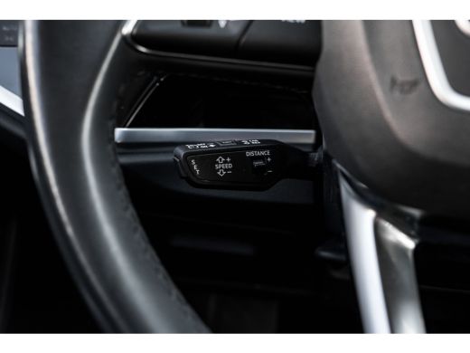 Audi Q3 45 TFSI e Advanced Edition 245 PK | Voorstoelen Verwarmd | Achteruitrijcamera | Ambiance Verlicht... ActivLease financial lease