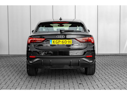 Audi Q3 45 TFSI e Advanced Edition 245 PK | Voorstoelen Verwarmd | Achteruitrijcamera | Ambiance Verlicht... ActivLease financial lease