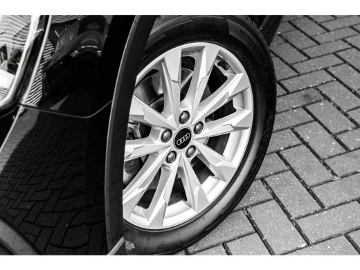 Audi Q3 45 TFSI e Advanced Edition 245 PK | Voorstoelen Verwarmd | Achteruitrijcamera | Ambiance Verlicht... ActivLease financial lease