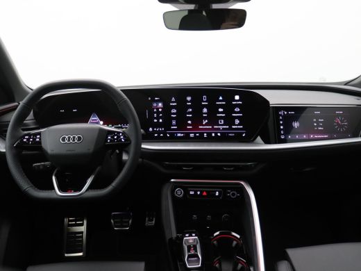Audi Q5 2.0 TFSI e-hybrid quattro S edition Competition Pano-Schuifdak, Trekhaak, S-Line, Memorystoel, 21... ActivLease financial lease