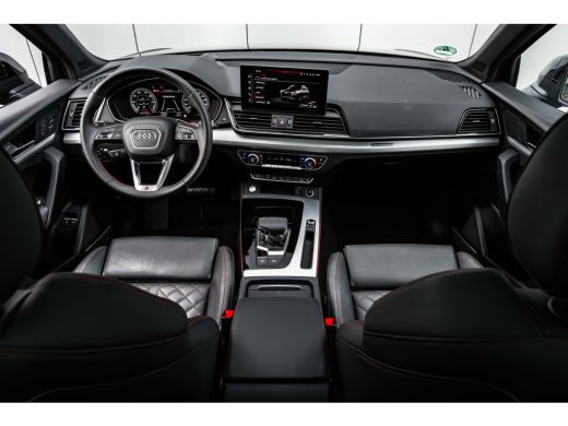 Audi Q5 50 TFSI e S edition Competition 299PK | Trekhaak | Luchtvering | Panorama Dak | Luxe Lederebekled... ActivLease financial lease