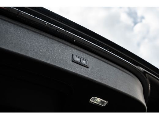 Audi Q5 50 TFSI e S edition Competition 299PK | Trekhaak | Luchtvering | Panorama Dak | Luxe Lederebekled... ActivLease financial lease