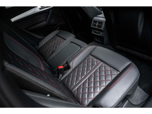 Audi Q5 50 TFSI e S edition Competition 299PK | Trekhaak | Luchtvering | Panorama Dak | Luxe Lederebekled... ActivLease financial lease
